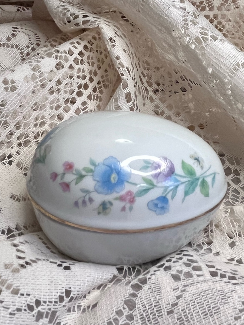 Porcelain Floral Trinket Egg White with Blue Flowers